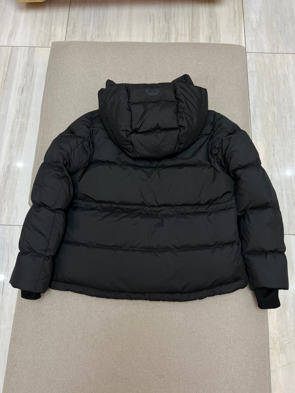 Lululemon Wunder Puff Jacket — Windproof & Water-Repellent