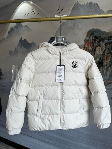 MLB New York Yankees Kids Hooded Down Jacket — Oversized NY Back Logo — Cream