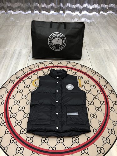Canada Goose Freestyle Crew Down Vest — Black, White & Purple
