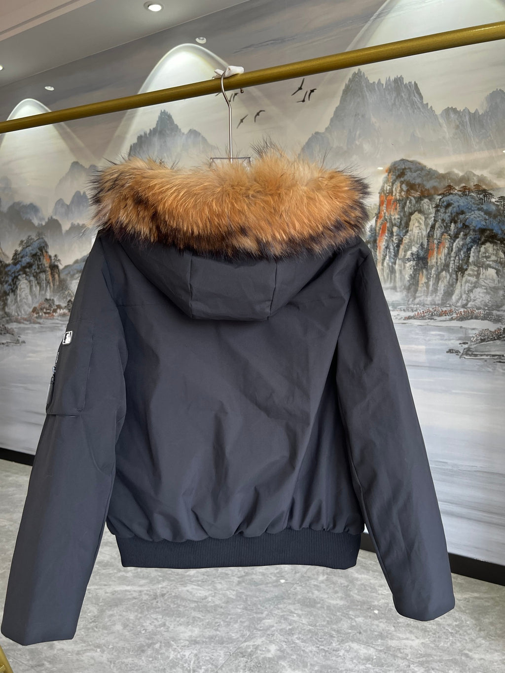 MLB NY Yankees Fur-Trim Hooded Down Bomber Jacket (Unisex)