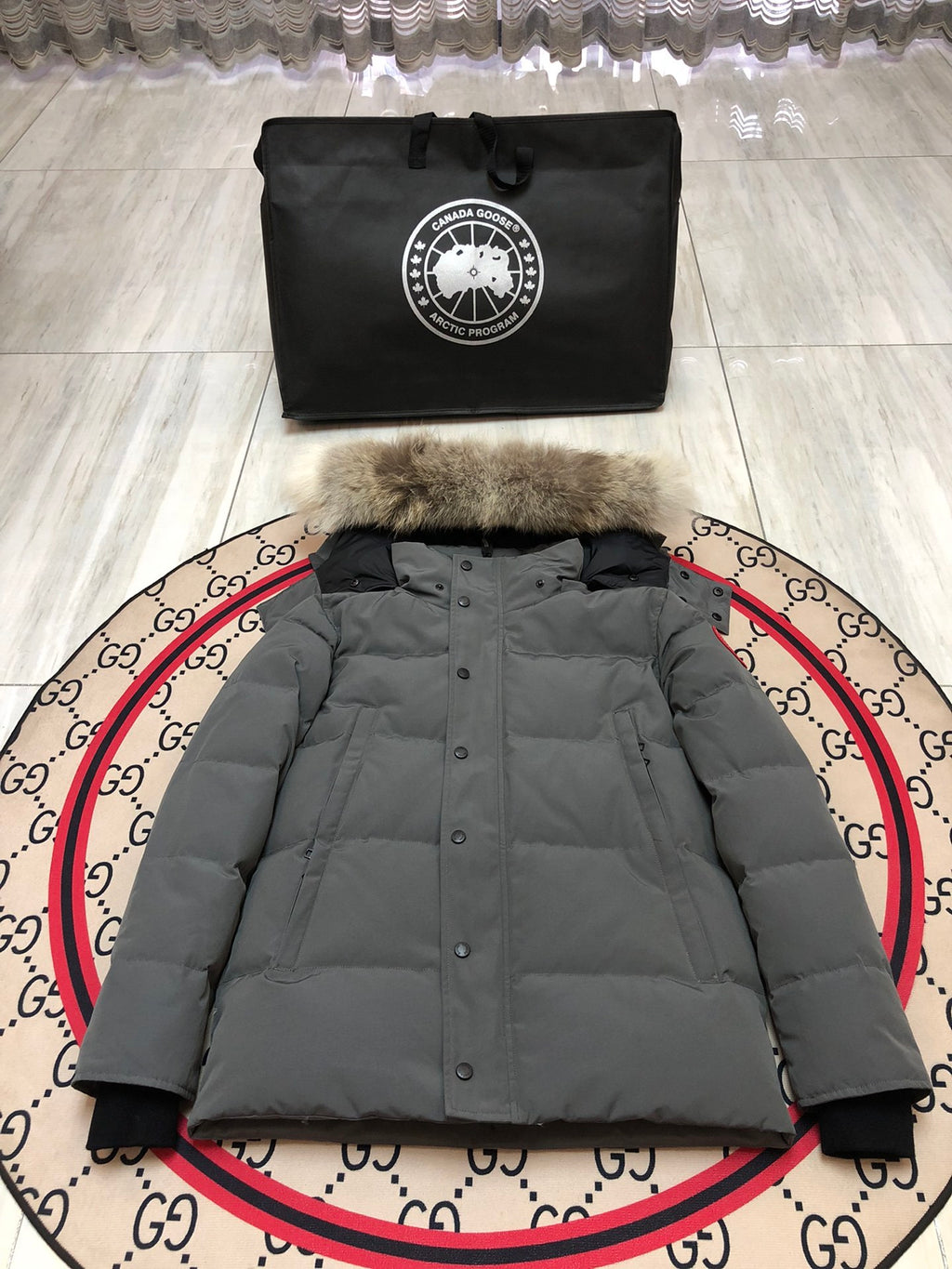 Canada Goose Down Jacket – Graphite (Unisex)