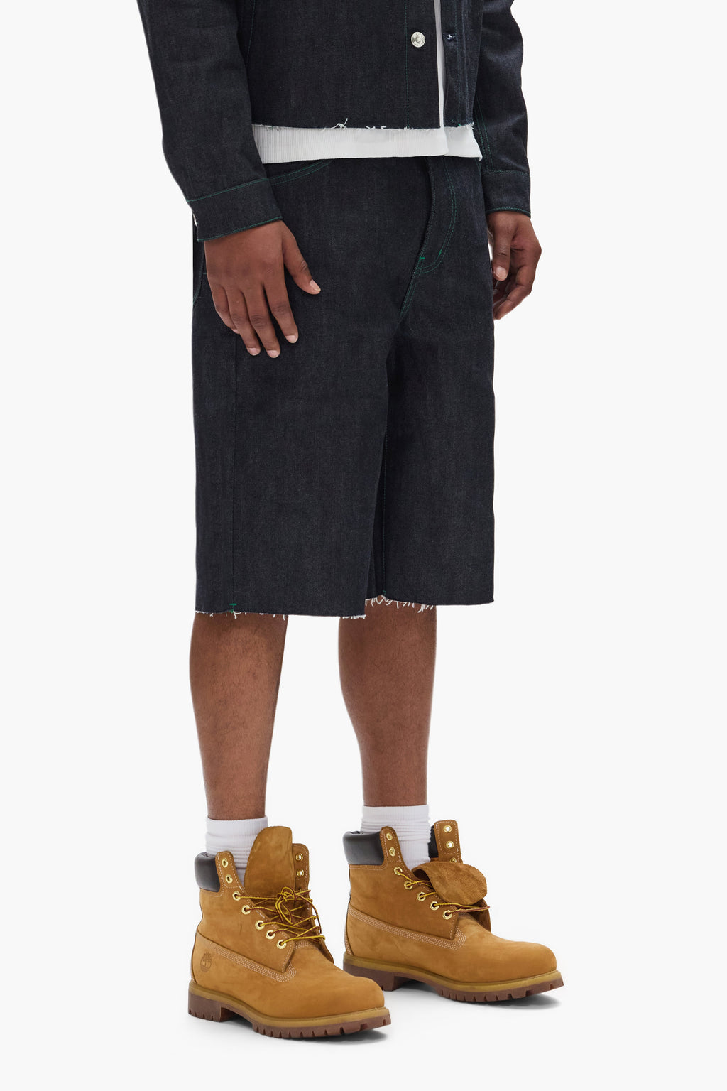 P070 Raw Shorts