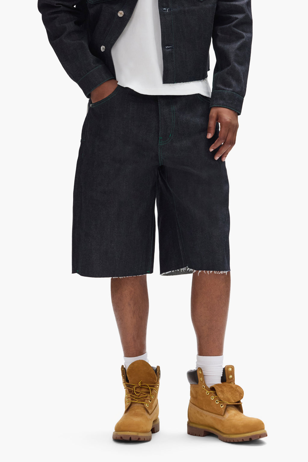 P070 Raw Shorts