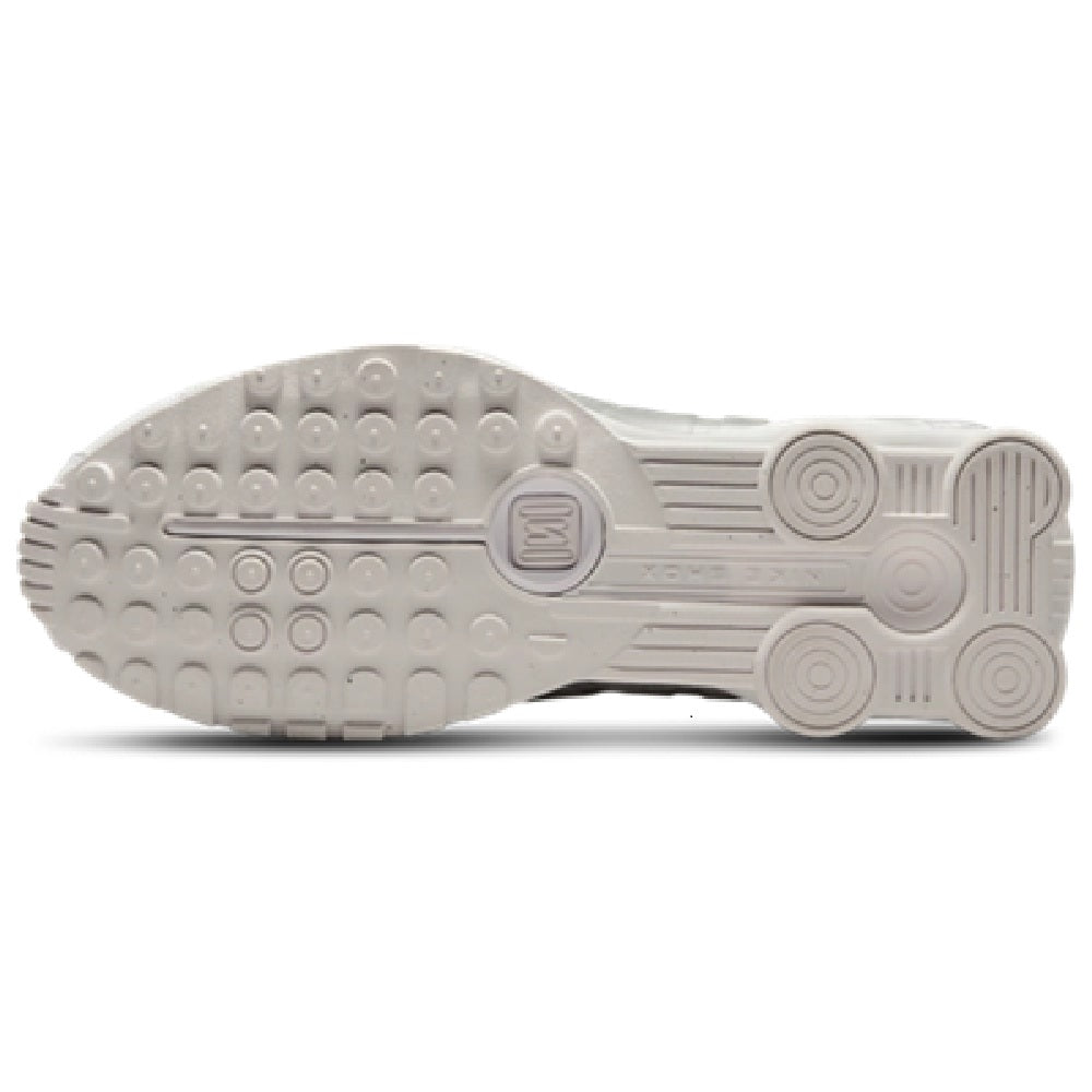 Women's Nike SHOX R4 White/White-Metallic Silver (AR3565 101)
