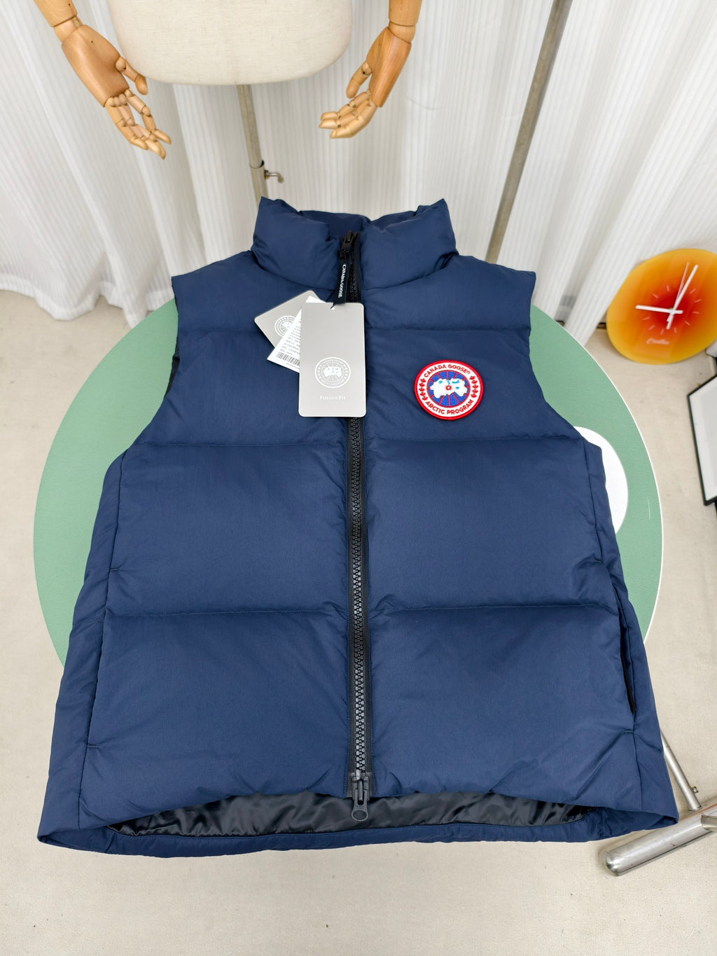 Canada Goose Freestyle Crew Down Vest (Unisex) — Navy