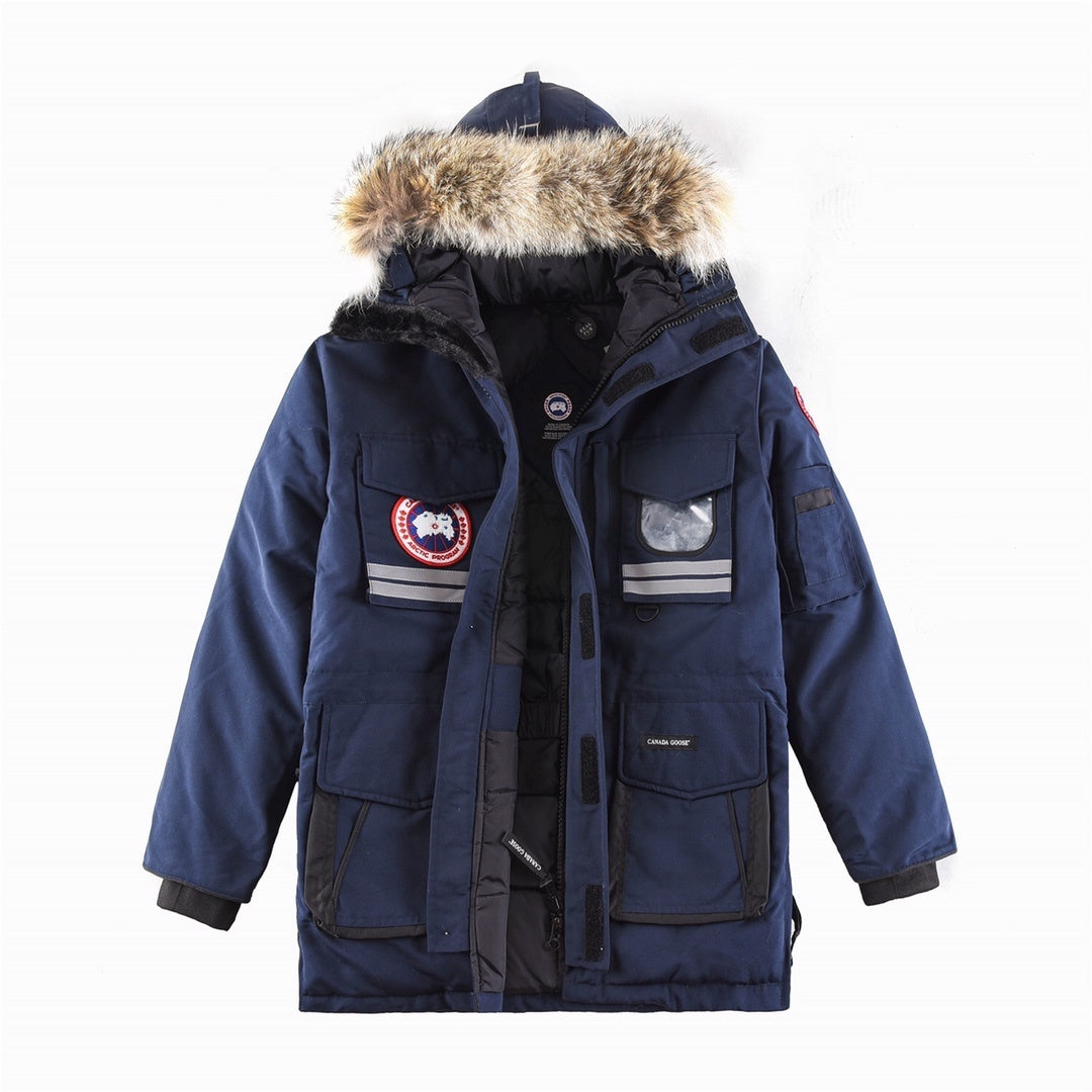 Canada Goose Snow Mantra Parka (Unisex)