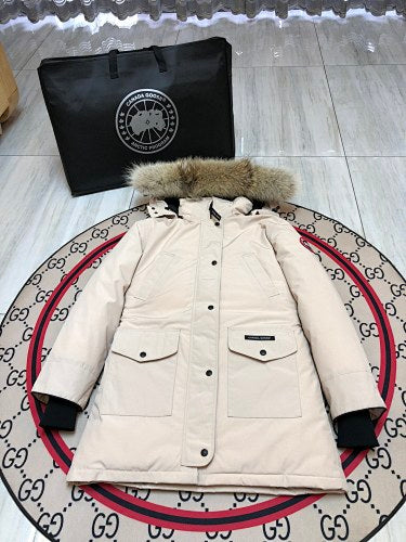 Canada Goose Women's Down Parka – Ivory