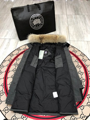 Canada Goose Women's Longline Down Parka – Graphite