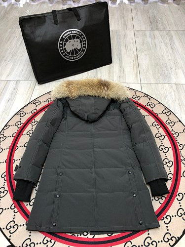 Canada Goose Women's Longline Down Parka – Graphite