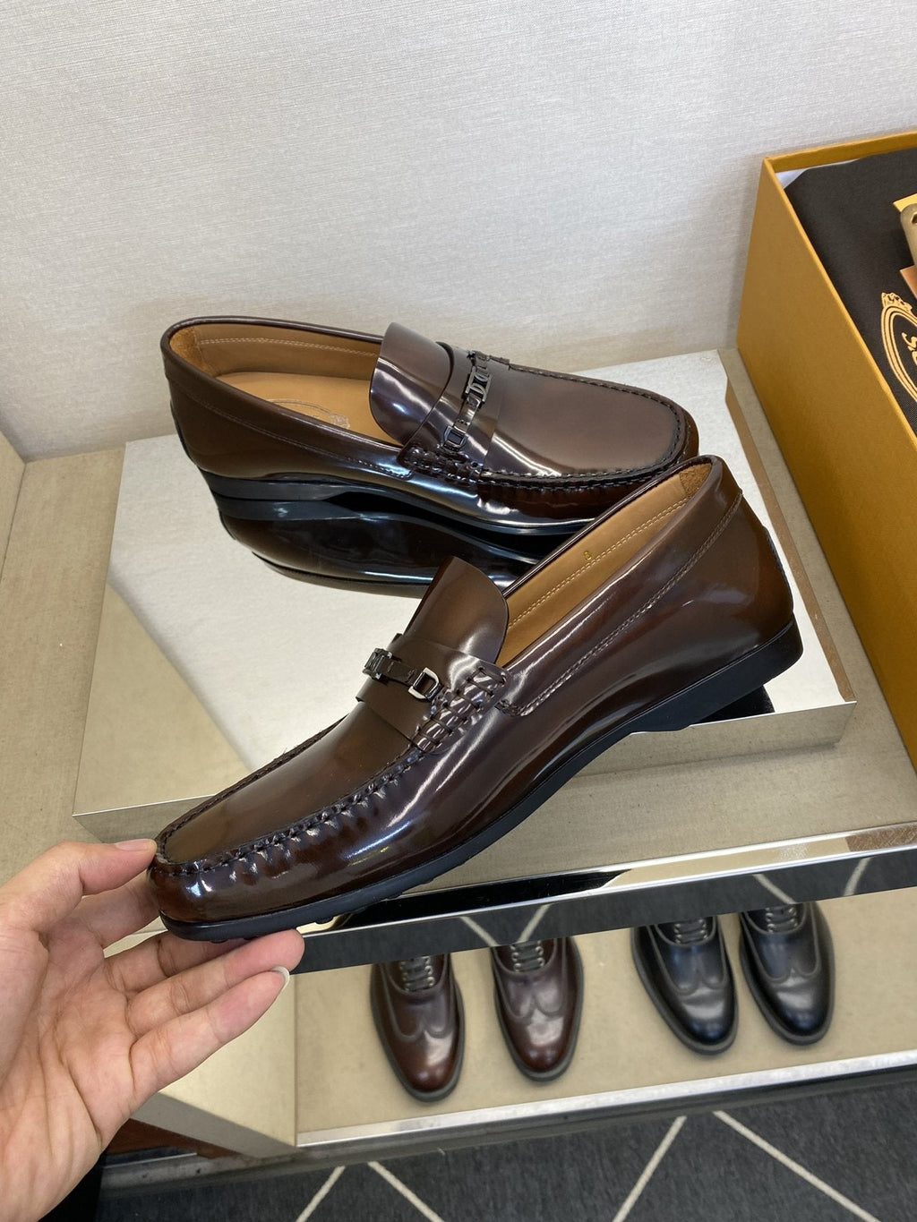 TOD'S Men's Dark Brown Tassel Loafers