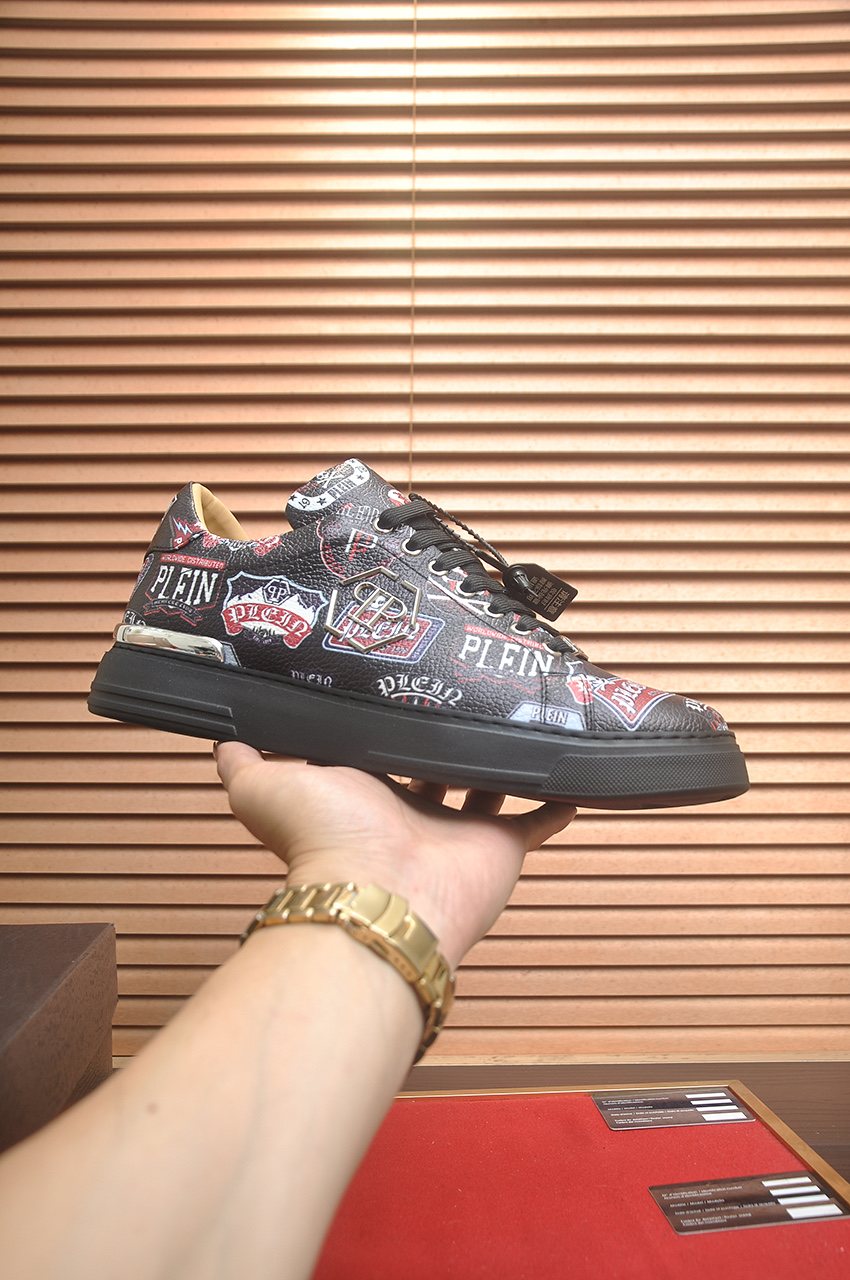 Philipp Plein Graphic Print Low-Top Sneakers - Rubber Sole