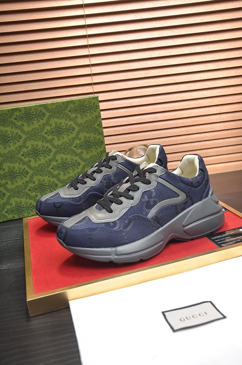 Gucci Chunky Low-Top Sneakers