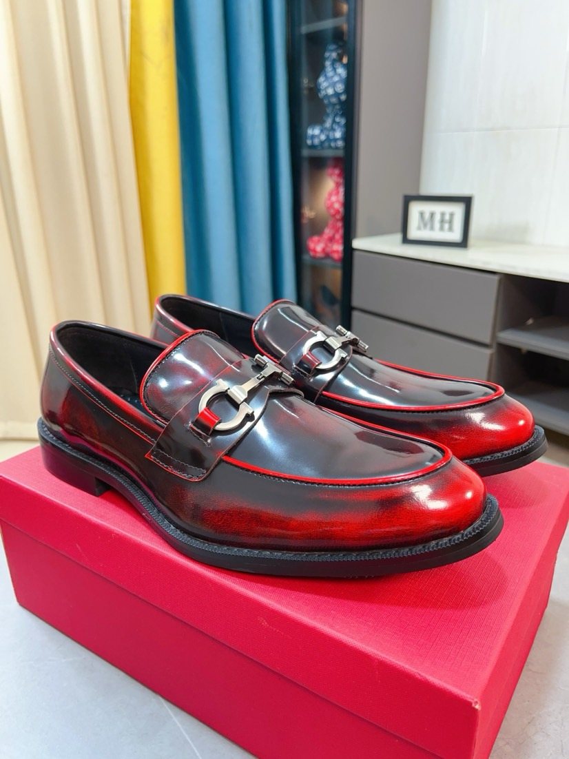 Ferragamo Men's Bit Loafers - Apron-Toe Styling