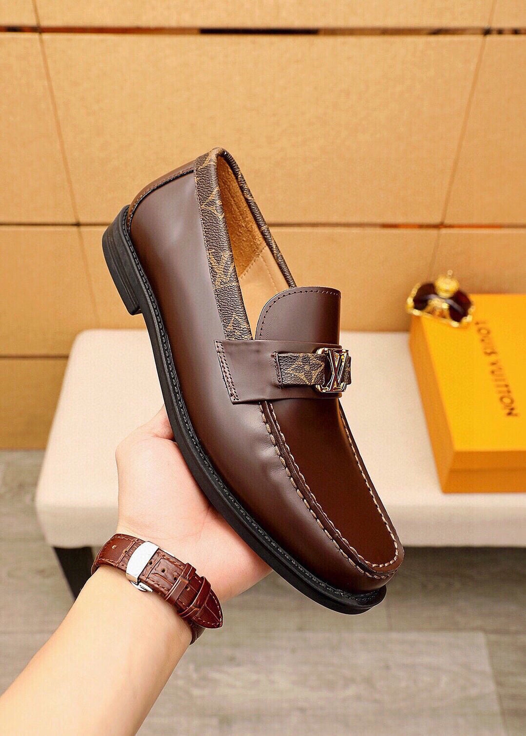 Louis Vuitton Moc-Toe Hardware Loafers